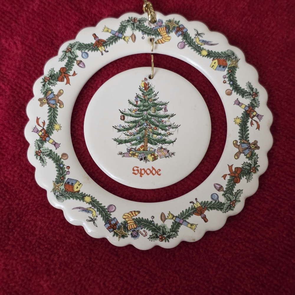Vintage SPODE Christmas Tree Porcelain Garland Wreath 2 Piece Ornament 1998